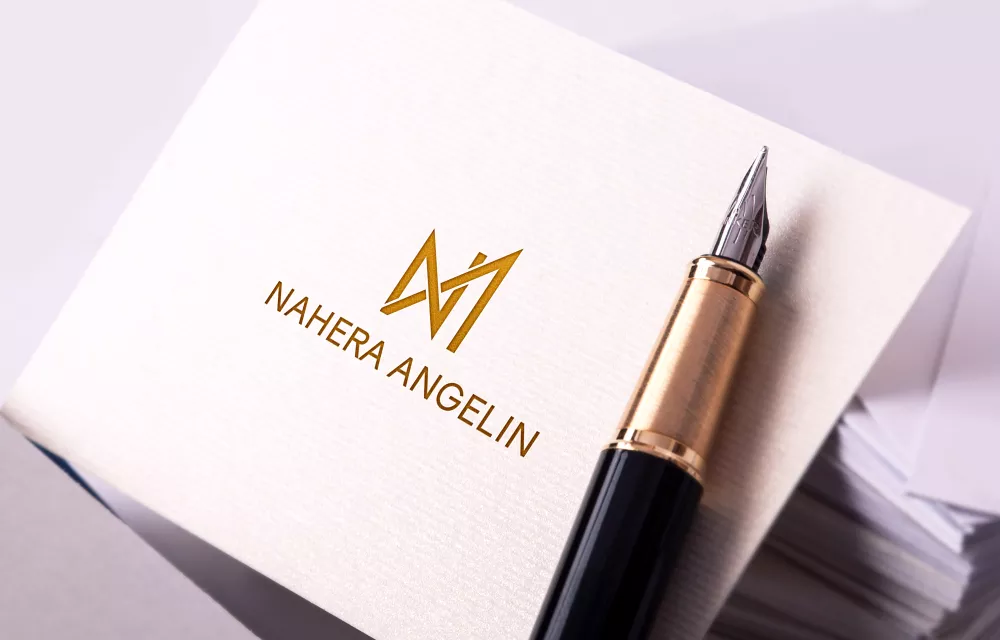 Initial Luxury logo 